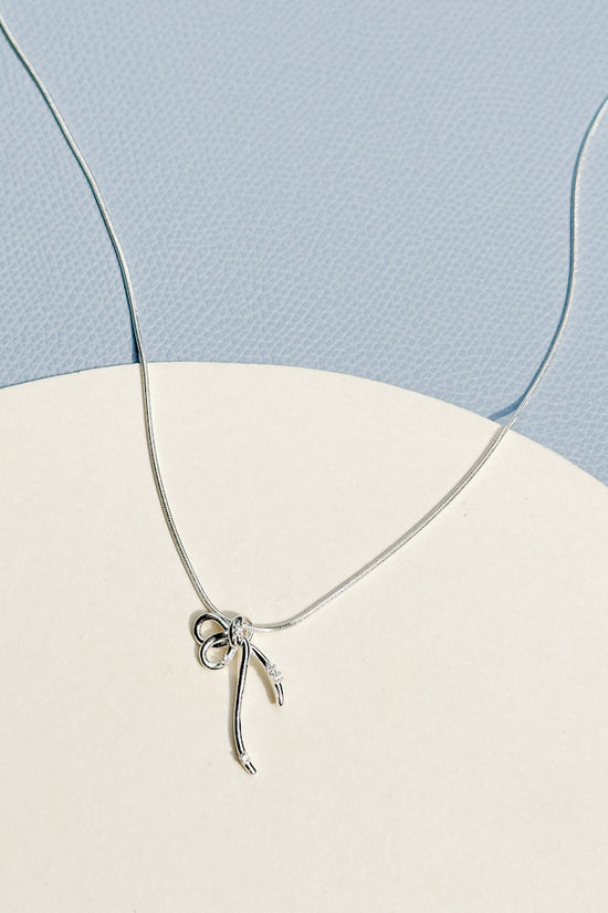 Ballerina Ribbon Necklace (925 Silver)