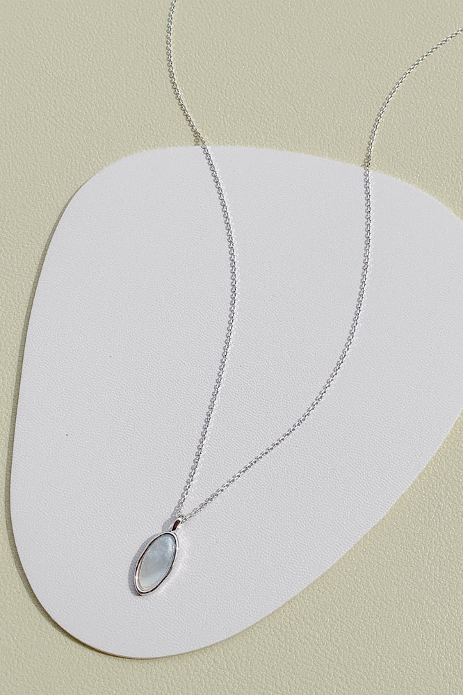 Etta Mother of Pearl Necklace (925 Silver)