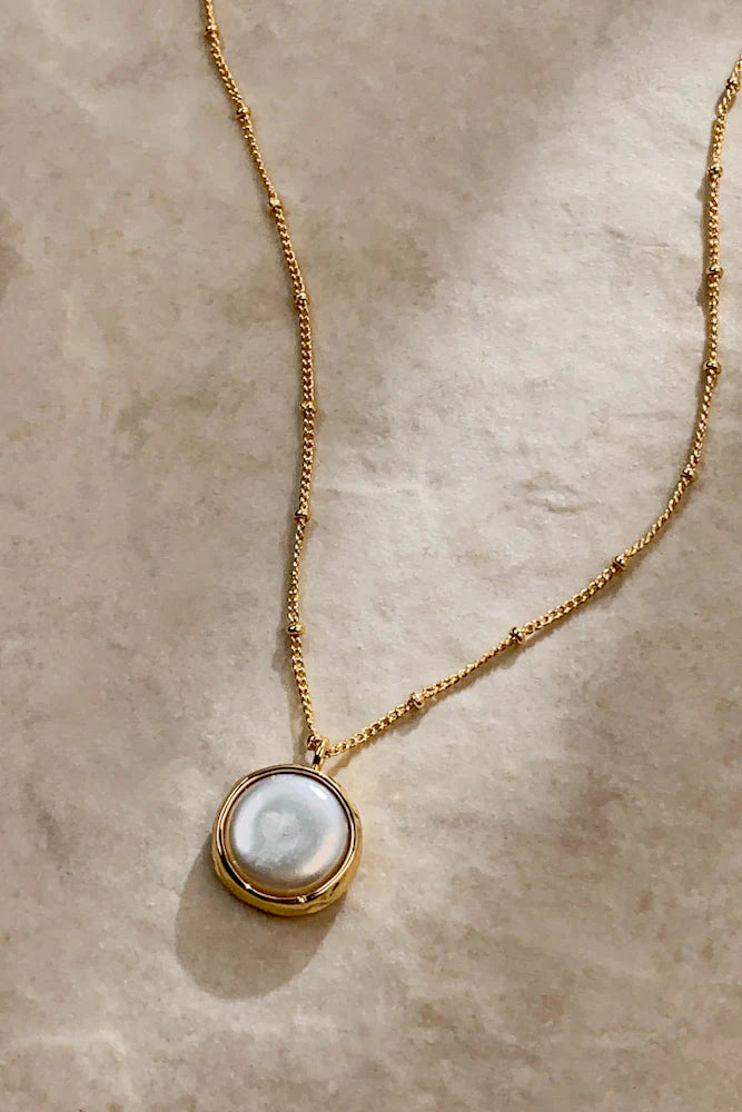 Valuri Pearl Necklace