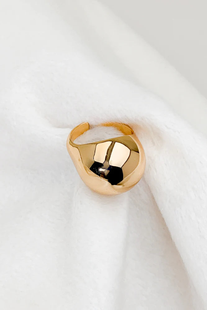 Tavi Ring
