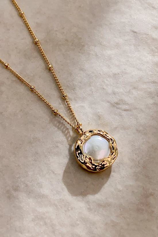 Valuri Pearl Necklace