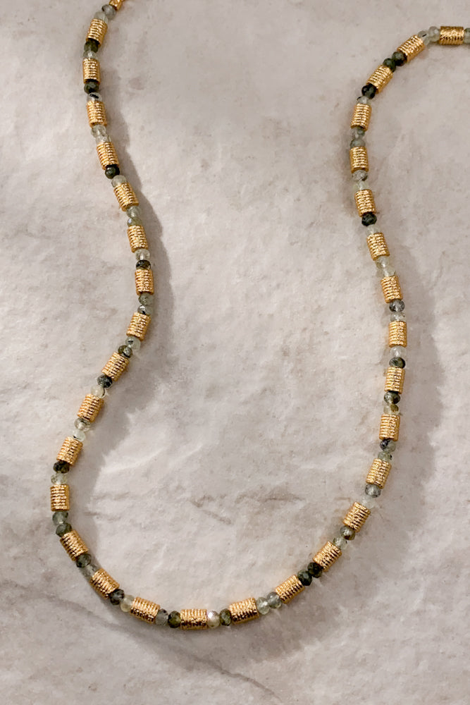 Gema Necklace