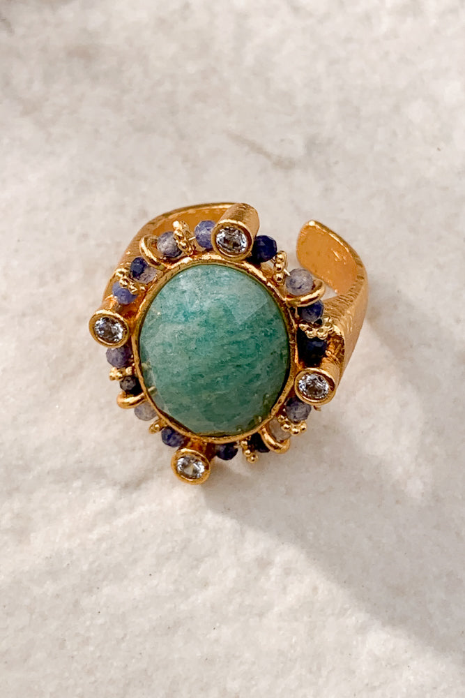Neera Ring