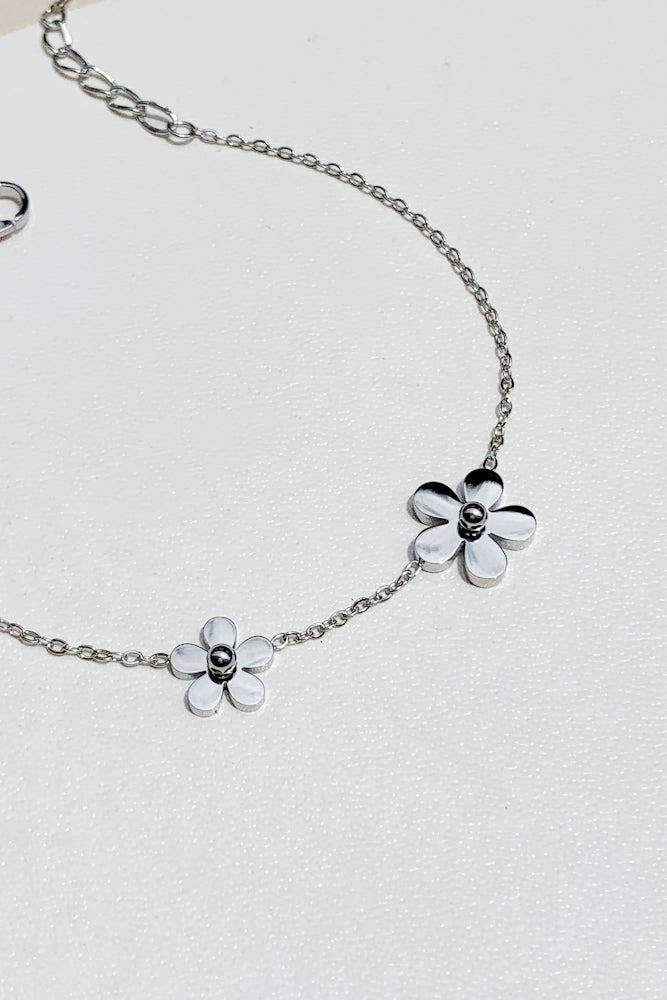 Daisy Chain Bracelet (Stainless Steel)