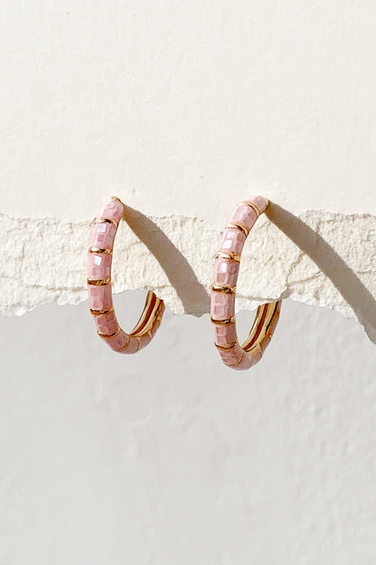 Load image into Gallery viewer, Tyrene Shell Hoops
