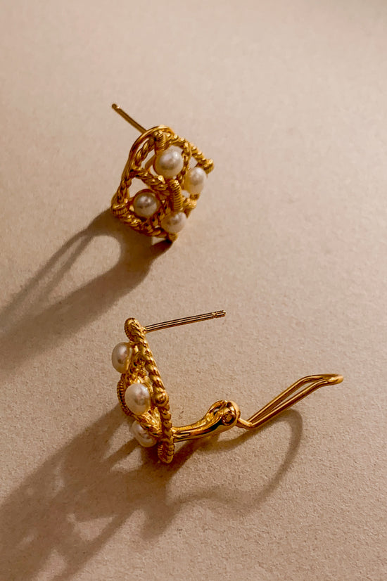 Covea Ear Studs (925 Silver)