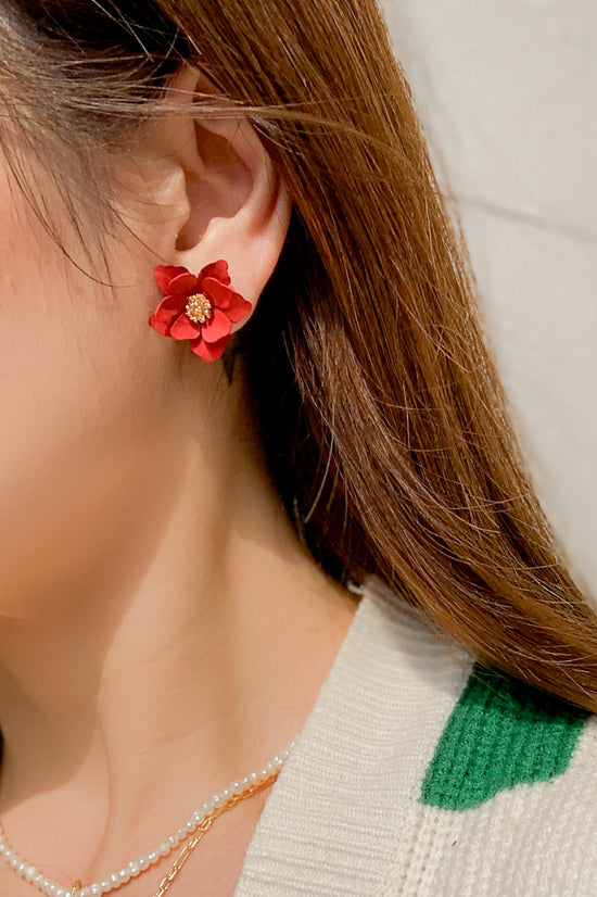 Load image into Gallery viewer, Allie Flower Ear Studs
