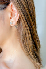 Yelena Ear Studs (925 Silver)