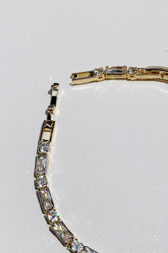 Brillia Tennis Bracelet