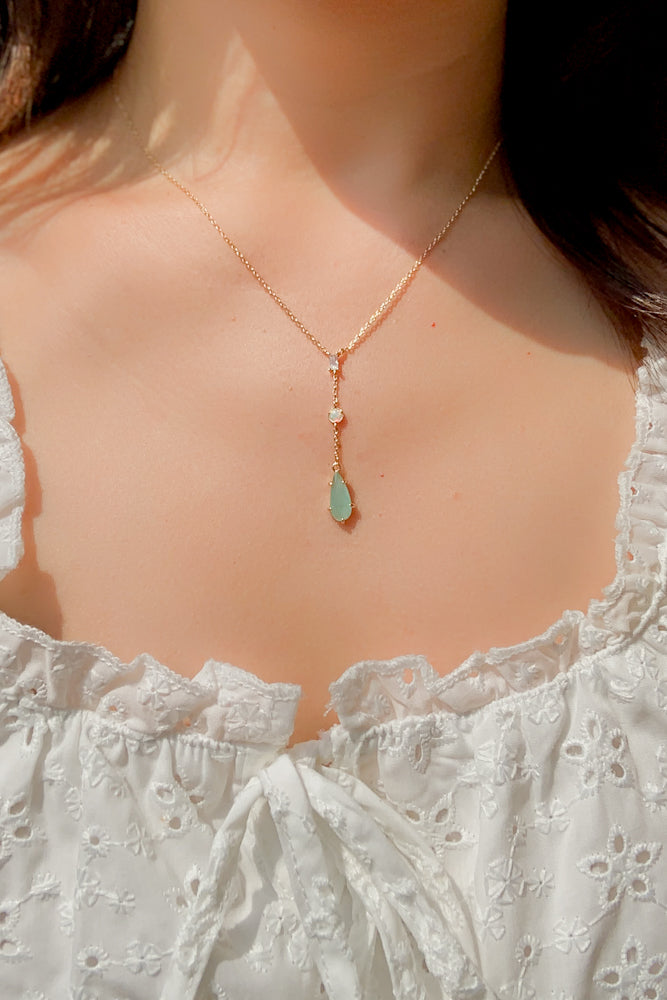 Omina Opal Necklace
