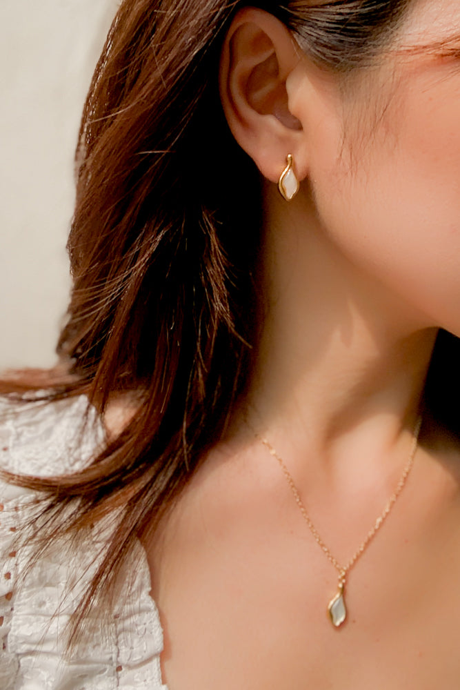 Ruri Ear Studs