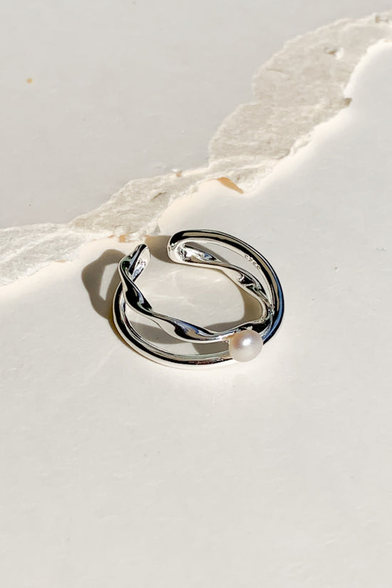 Load image into Gallery viewer, Marissa Ring (925 Silver)
