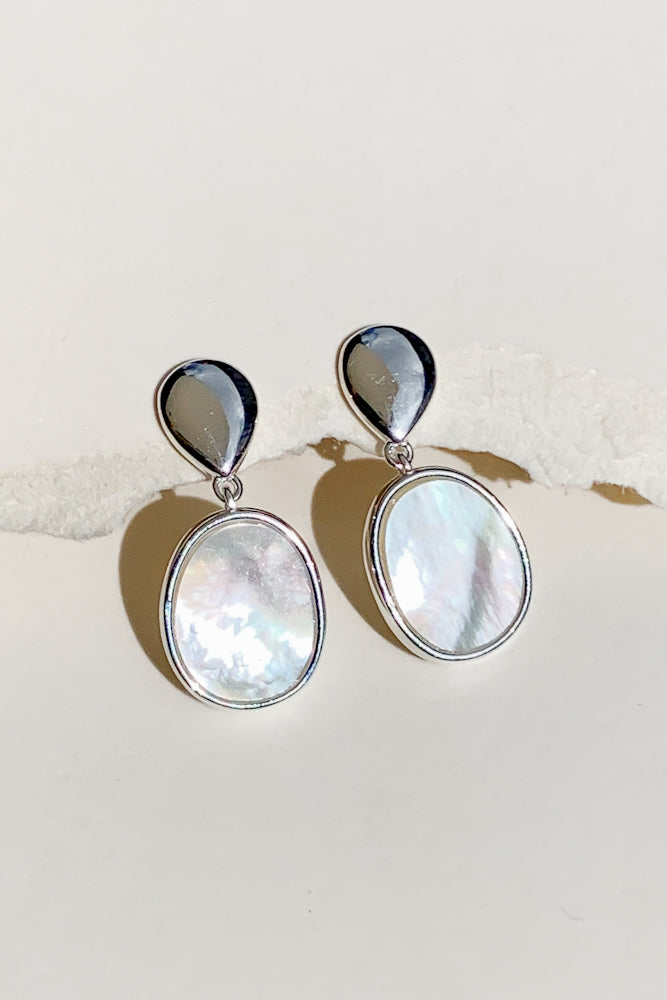 Janelle Shell Earrings (925 Silver)