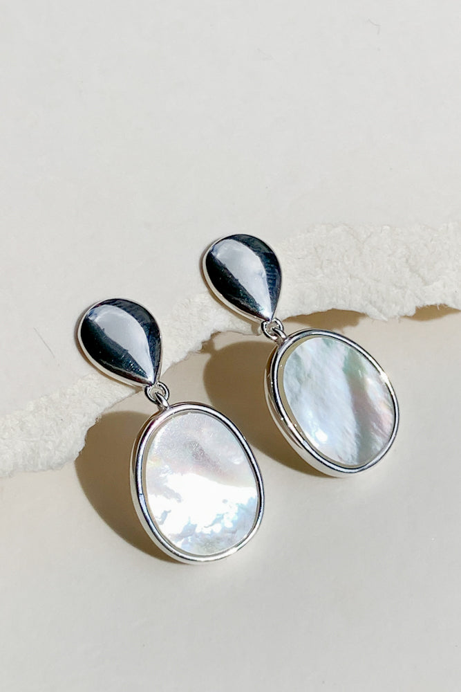 Janelle Shell Earrings (925 Silver)