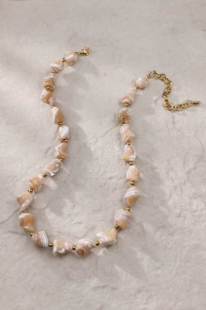 Divo Necklace