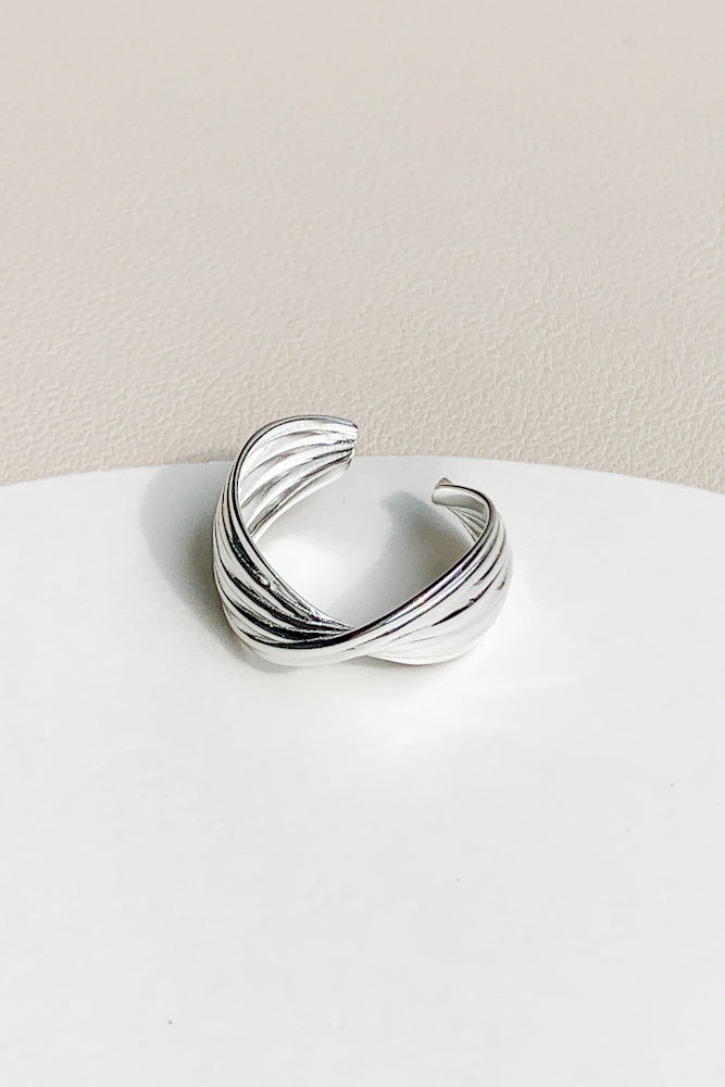 Enzon Ring (925 Silver)