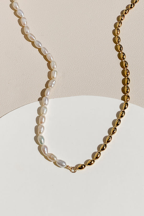 Roan Pearl Necklace (Stainless Steel)