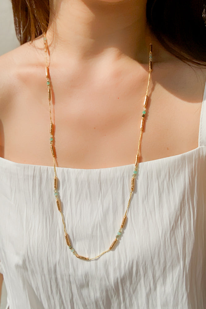 Cala Necklace