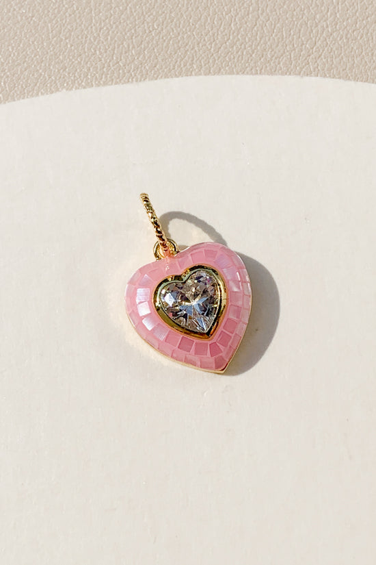 Load image into Gallery viewer, Heart Shell Cubic Charm
