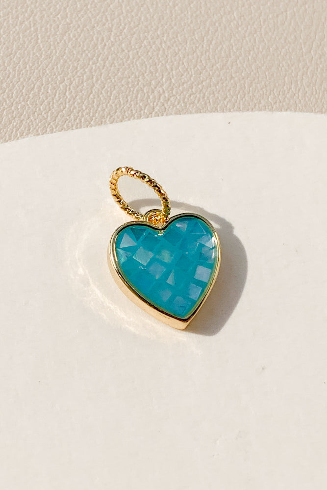 Load image into Gallery viewer, Shell Heart Charm
