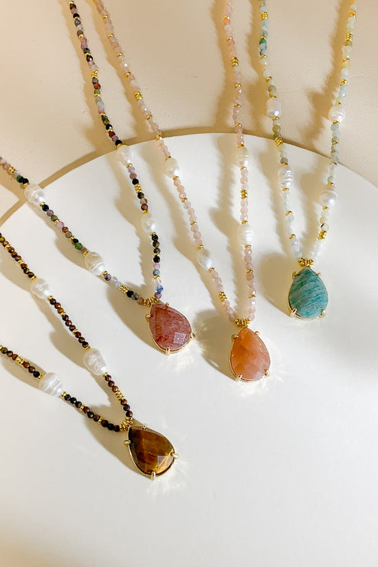 Load image into Gallery viewer, Enya Gemstone Necklace
