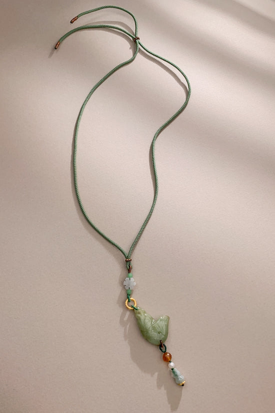 Taren Jadeite Necklace (925 Silver)