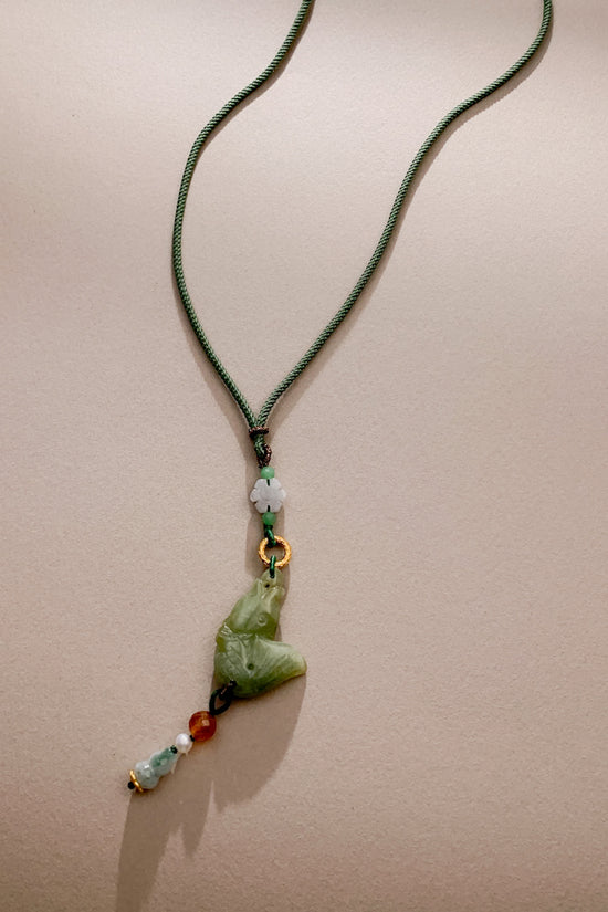 Taren Jadeite Necklace (925 Silver)