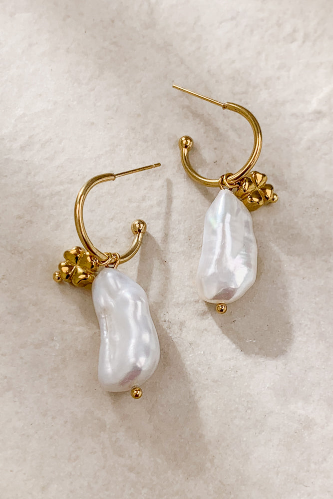 Darya Earrings