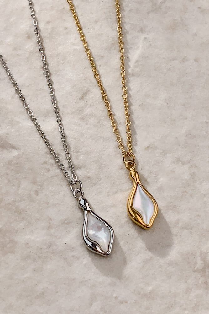 Ruri Necklace