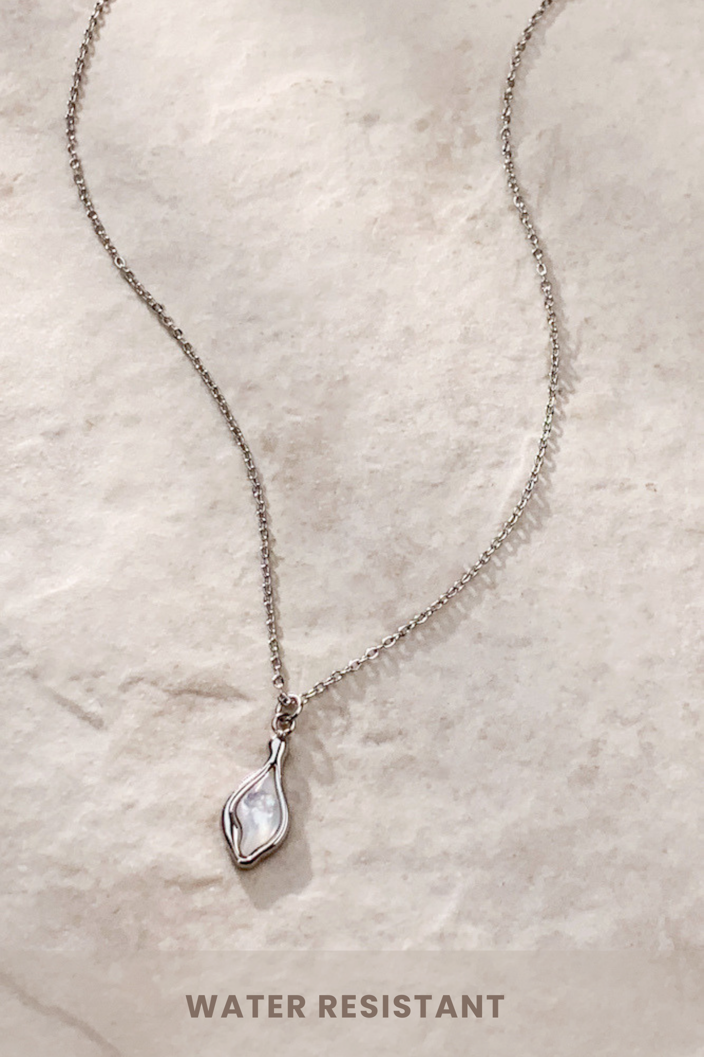 Ruri Necklace