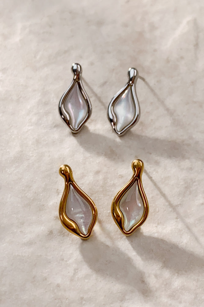 Ruri Ear Studs