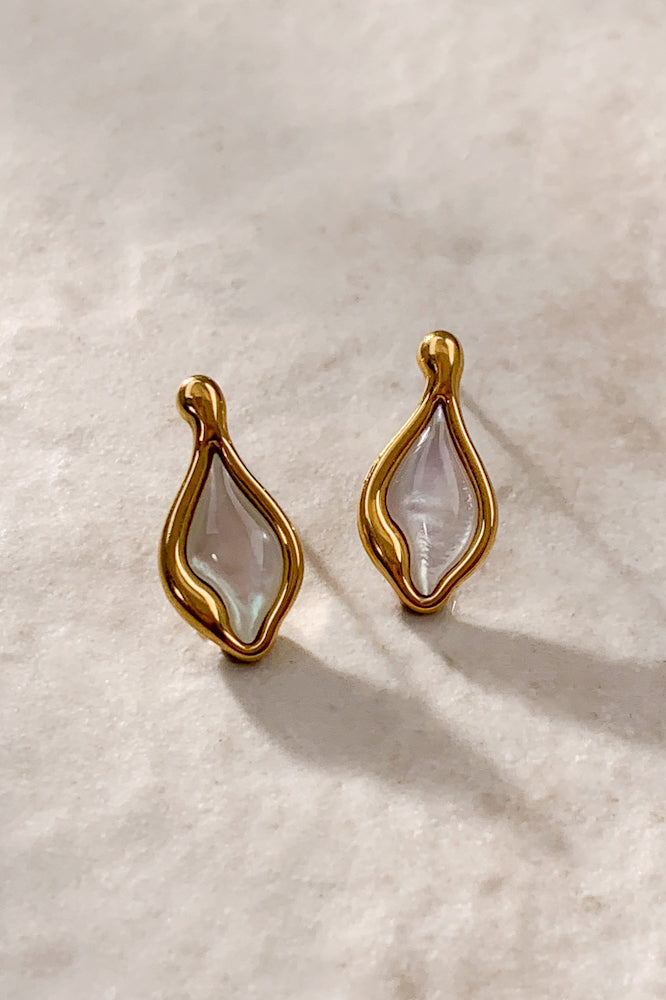 Ruri Ear Studs