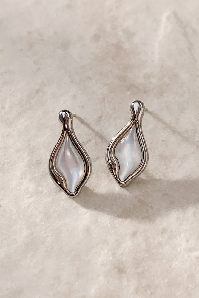 Ruri Ear Studs