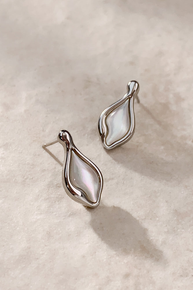 Ruri Ear Studs