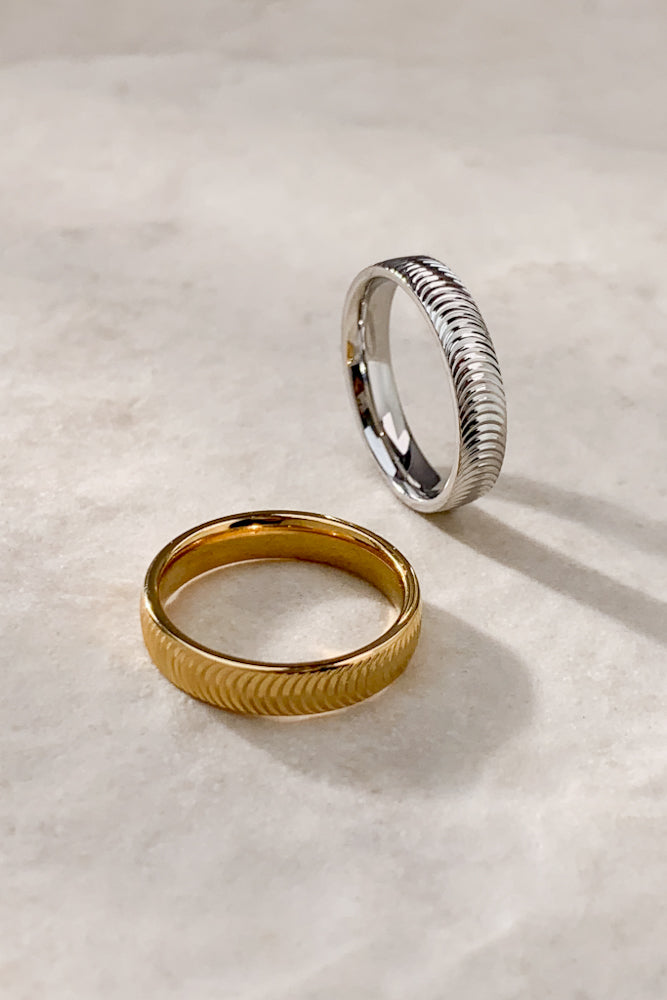 Ferro Ring