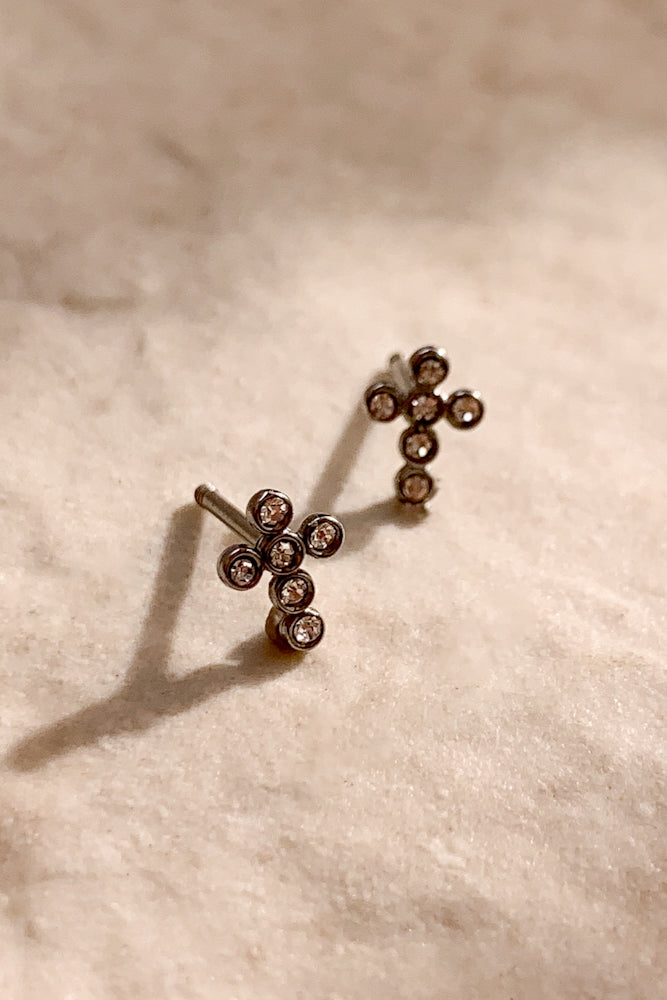 Cubic Cross Ear Studs