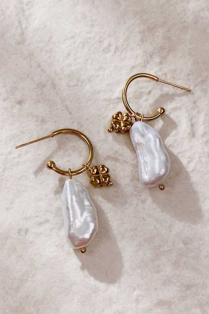 Darya Earrings