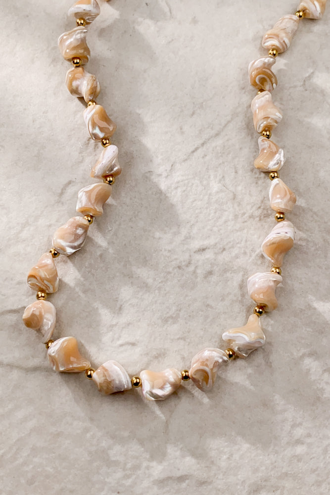 Divo Necklace