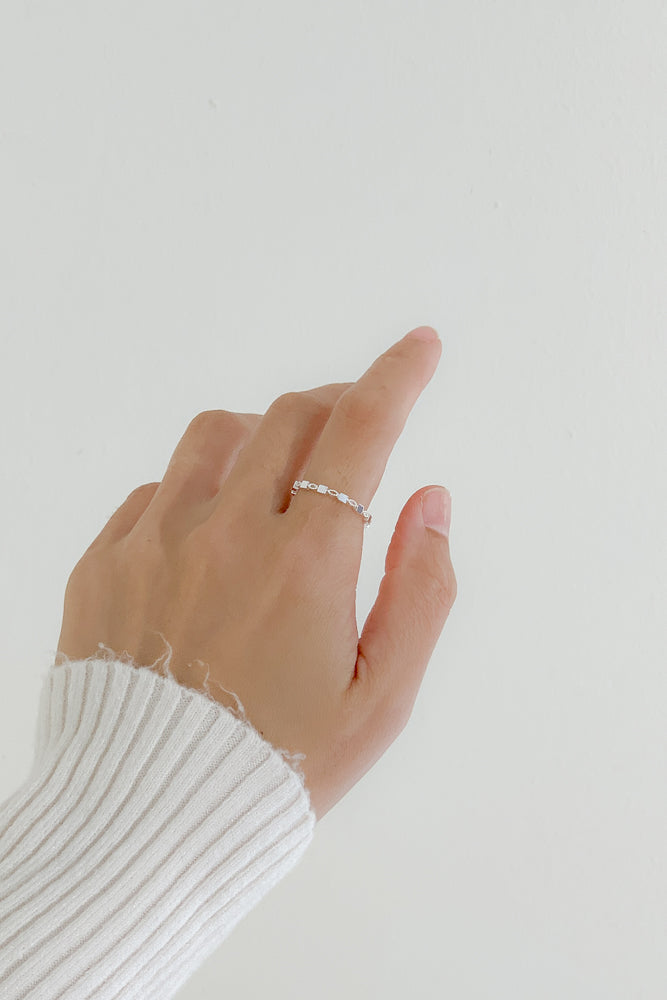 Erela Ring (925 Silver)
