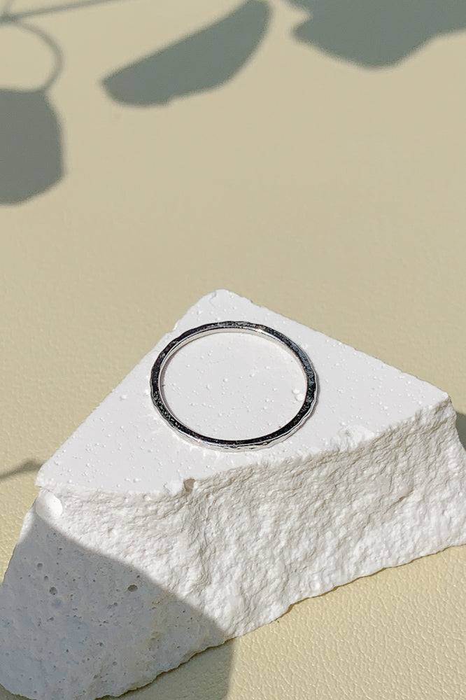 Hammered Fine Ring (925 Silver)