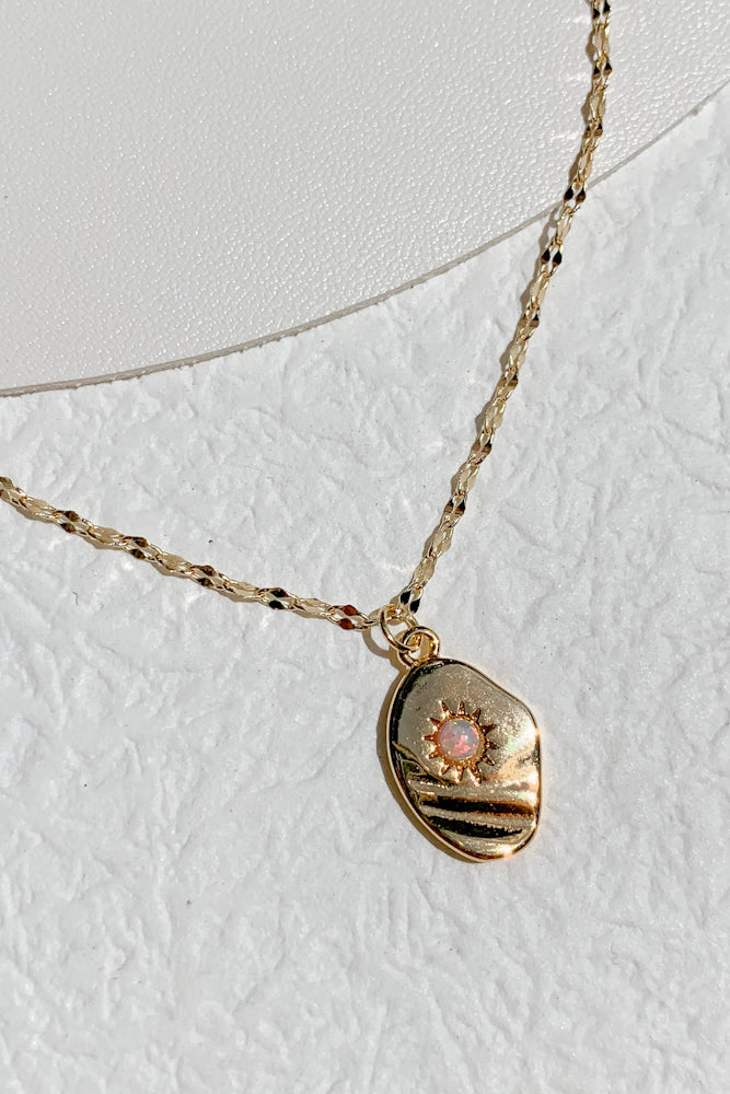 Load image into Gallery viewer, Aelia Opal Fine Necklace
