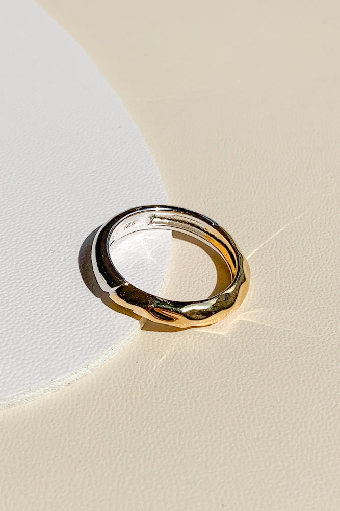 Johi Ring (925 Silver)