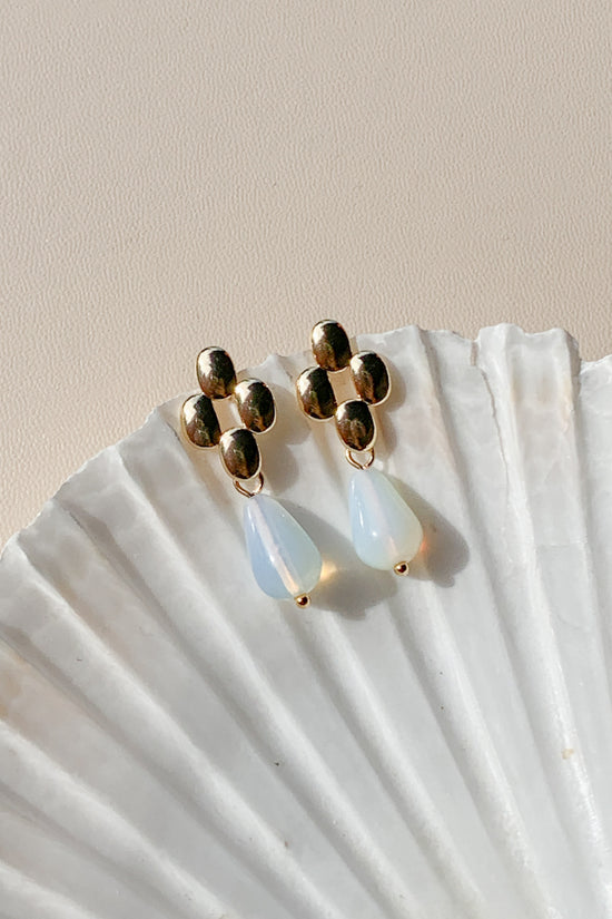 Load image into Gallery viewer, Imena Earrings
