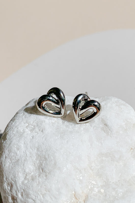 Load image into Gallery viewer, Trudie Heart Ear Studs (925 Silver)
