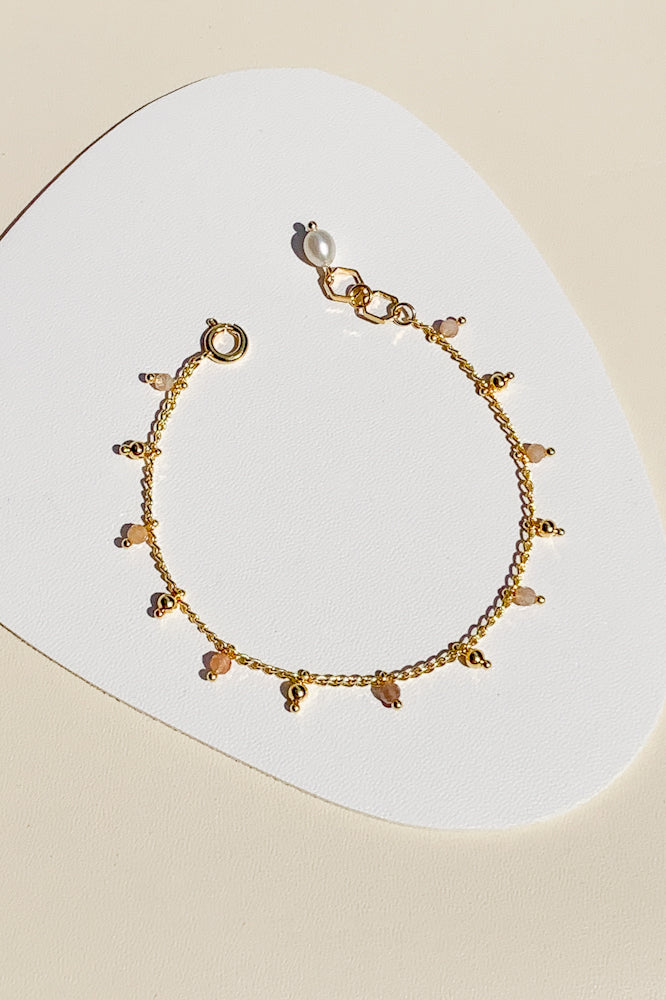 Joiya Gemstone Chain Bracelet