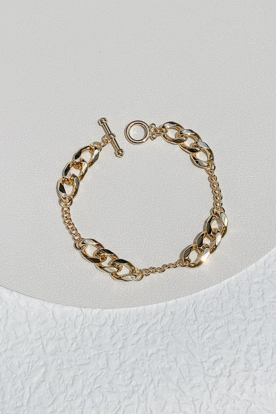 Load image into Gallery viewer, Maisy Bracelet
