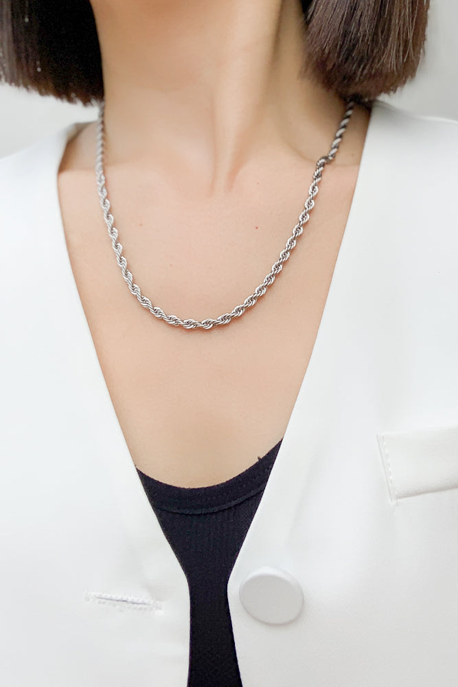 Lottie Chain Necklace